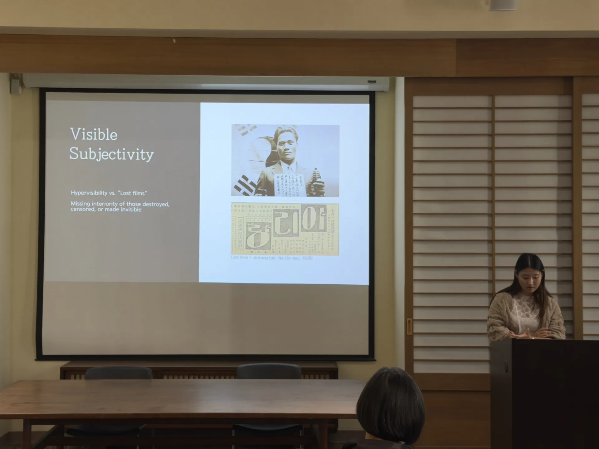 Caitlyn Chung (USC) presenting. 